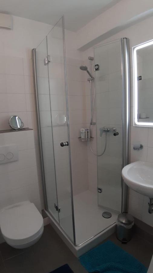 Modern City Apartment With Balcony And Nice Parc View Βρέμη Εξωτερικό φωτογραφία